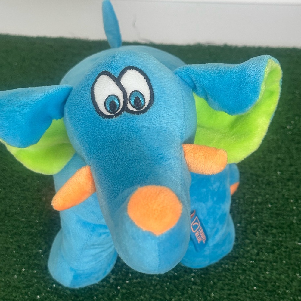 Travel Blue Elephant Plush Pillow for Kid
plush toy - Picture 10 of 10